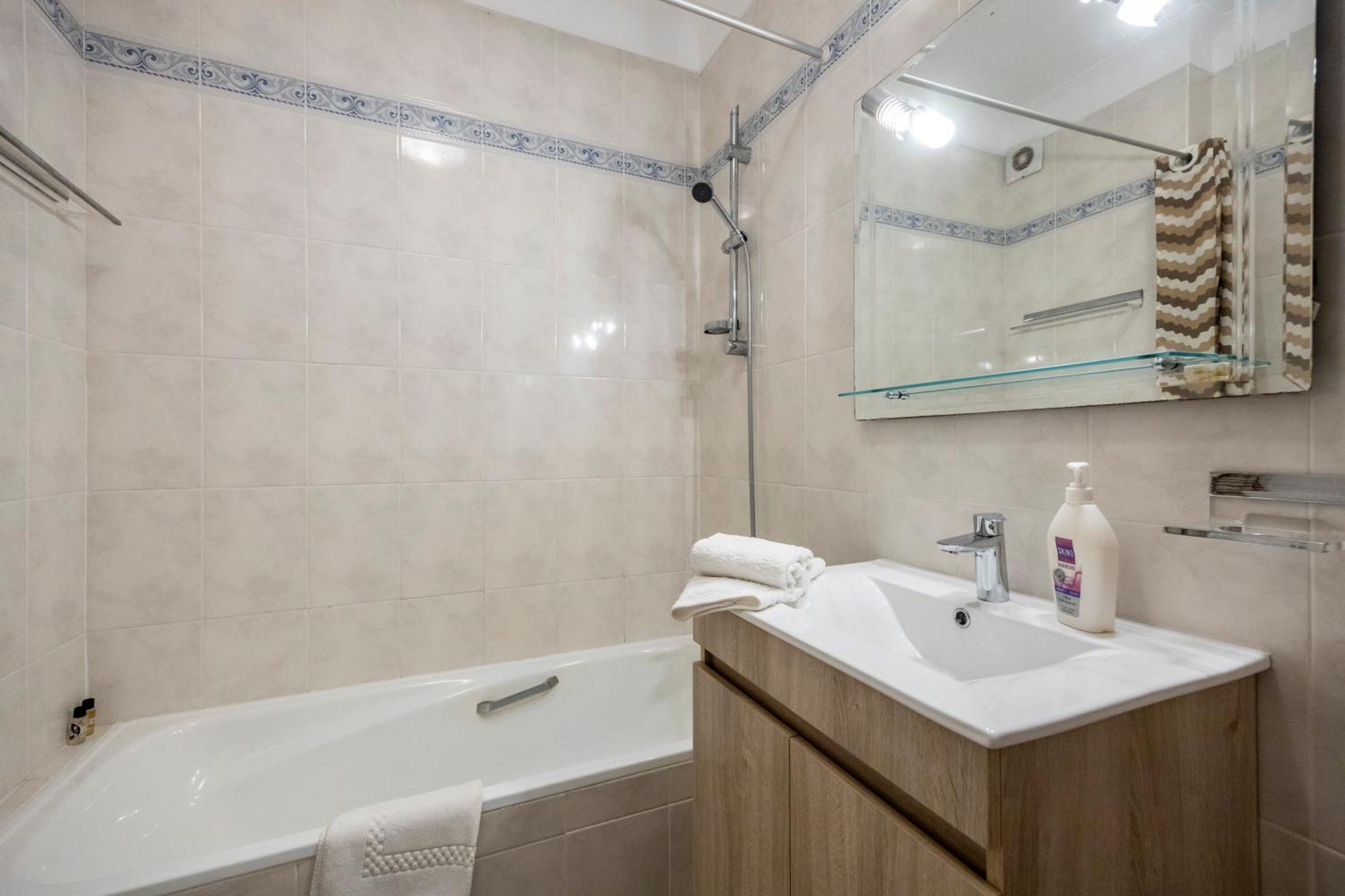 Apartamento Meia Praia لاغوس المظهر الخارجي الصورة